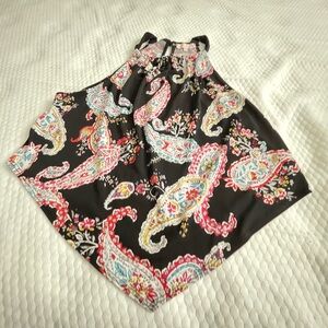 Nice top in good shape for the day ,size large nice colors and good condition.